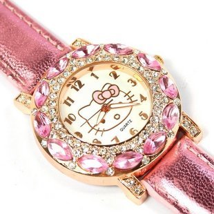 Hot-Sales-Lovely-Hello-Kitty-Watch-Children-Girls-Women-Fashion-Crystal-Dress-Quartz-Wristwatches-Kids-Watch-5.jpg