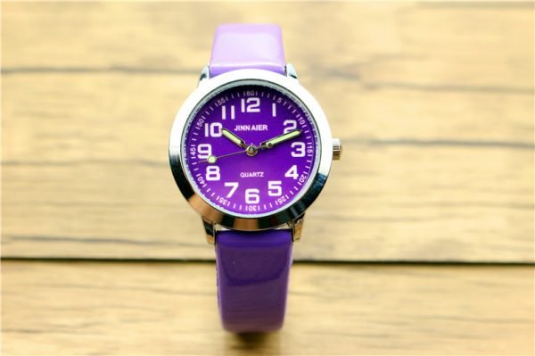 Nazeyt-children-lovely-7-colors-dial-leather-watch-little-boys-and-girls-luminous-hands-gift-clock-5.jpg