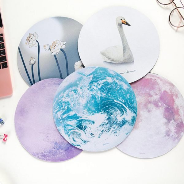 Beautiful Computer Mouse Padding Mat Ultra Soft Natural Rubber Planet Series Mice Pad Round Gaming Romantic Mouse Pads