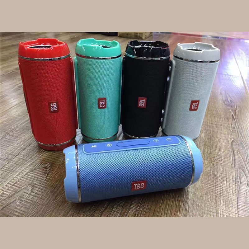 Fashion-Outdoor-Portable-Wireless-Bluetooth-Speaker-Support-FM-TF-Card-U-Disk-Playing-5.jpg