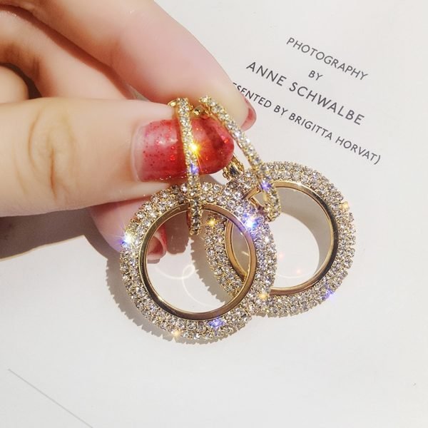 2019 NEW 925 silver needle rhinestone circle crystal from Swarovski long earrings temperament Korean personality wild earrings