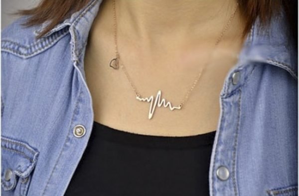 Ecg Necklace Love Shaped Titanium Steel Heartbeat Lockbone Chain Heart Pendant Necklace Female Retro Necklace Jewelry Accessorie - Image 2