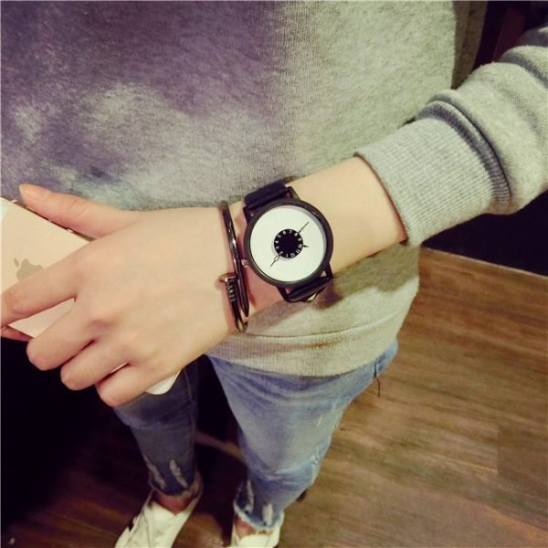 Hot-fashion-creative-watches-women-men-quartz-watch-BGG-brand-unique-dial-design-minimalist-lovers-watch-4.jpg