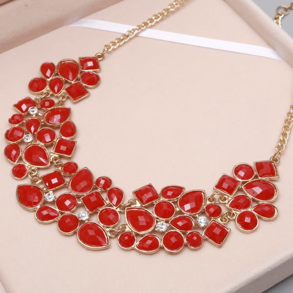 MINHIN New Popular 8 Colors Multicolor Big Pendant Clavicle Chain Necklace Women's Delicate Banquet Jewelry - Image 3