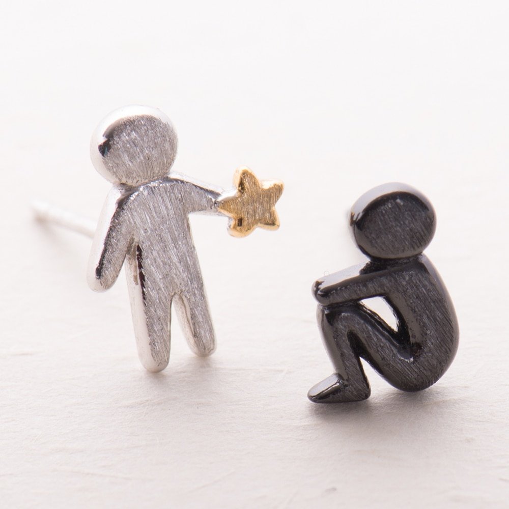 Thaya Picking Gold Stars for You Design Stud Earrings s925 Silver Asymmetry Figure Earring for Women Elegant Texture Jewelry - Image 6