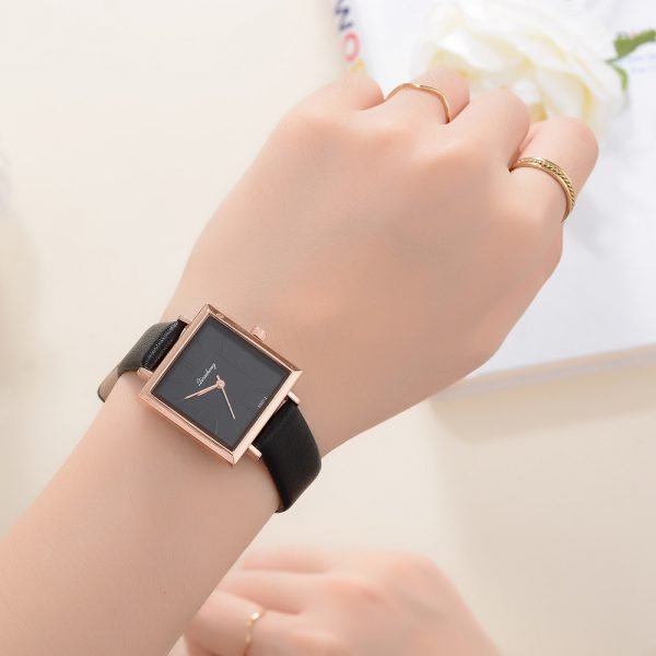 Top-Brand-Square-Women-Bracelet-Watch-Contracted-Leather-Crystal-WristWatches-Women-Dress-Ladies-Quartz-Clock-Dropshiping-4.jpg