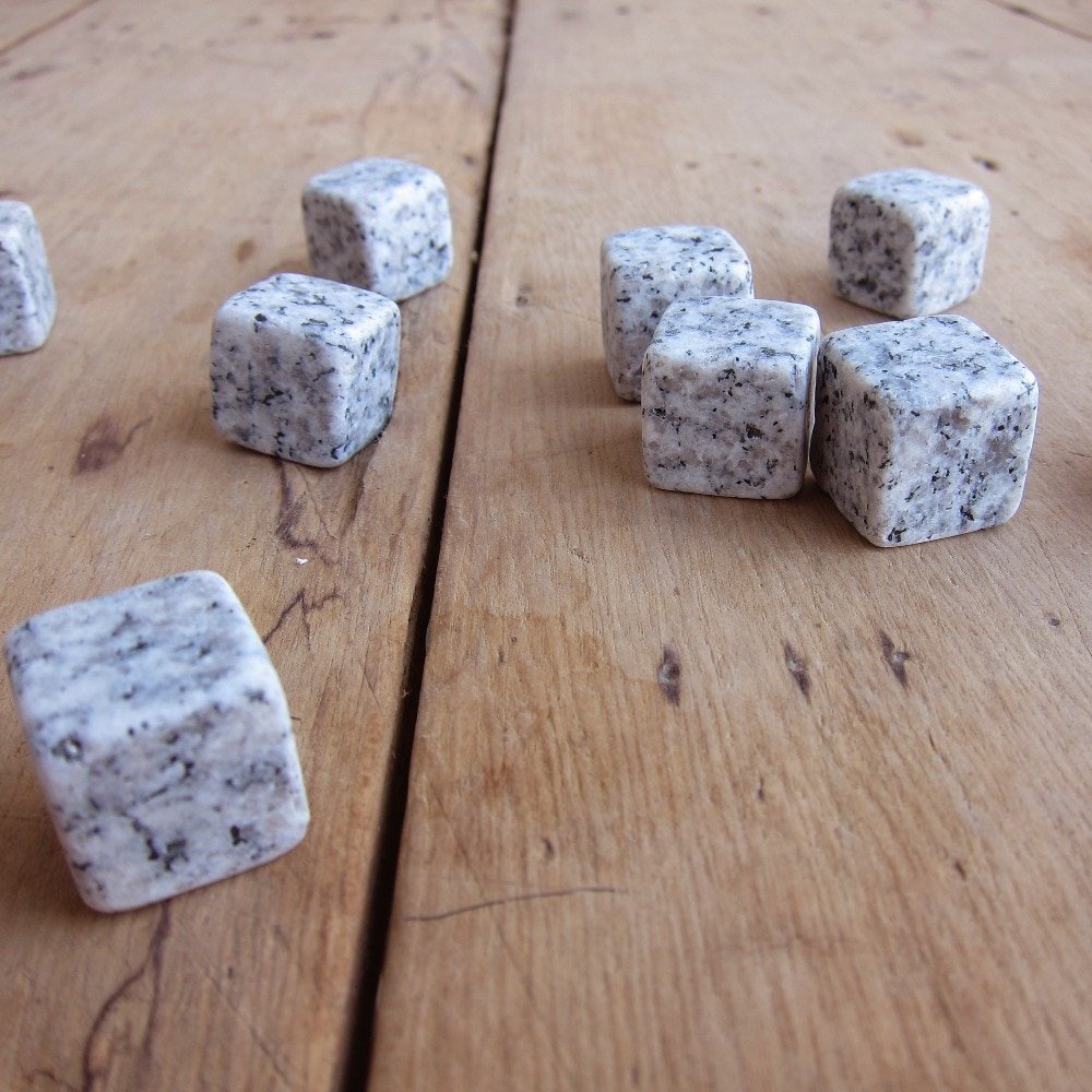 Drixon-100-Natural-Whiskey-Stones-Sipping-Ice-Cube-Whisky-Stone-Whisky-Rock-Cooler-Wedding-Gift-Favor-4.jpg
