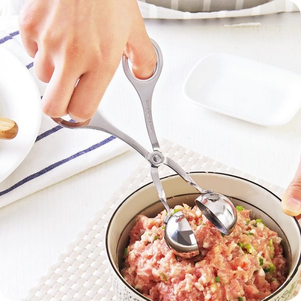 Fantastic Kitchen Meatball Maker Stainless Steel Meat & Poultry Tools DIY Fish Meat Ball Maker Meatball Mold Tools - Image 2